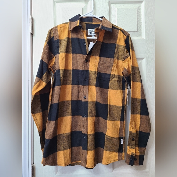 NWT Mens Dk Yellow Plaid Flannel xs - Picture 1 of 5